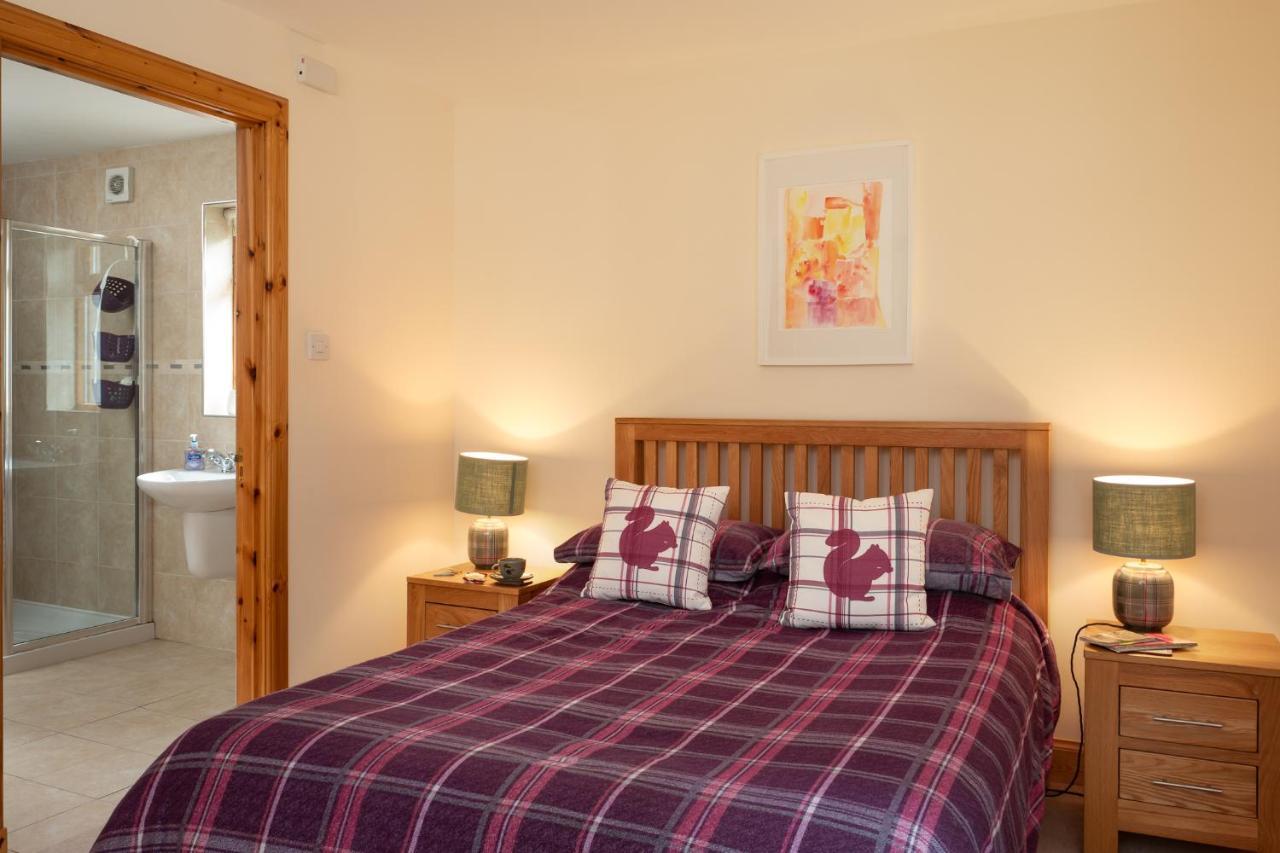 Tigh Na Bruaich Bed and Breakfast Kingussie Εξωτερικό φωτογραφία